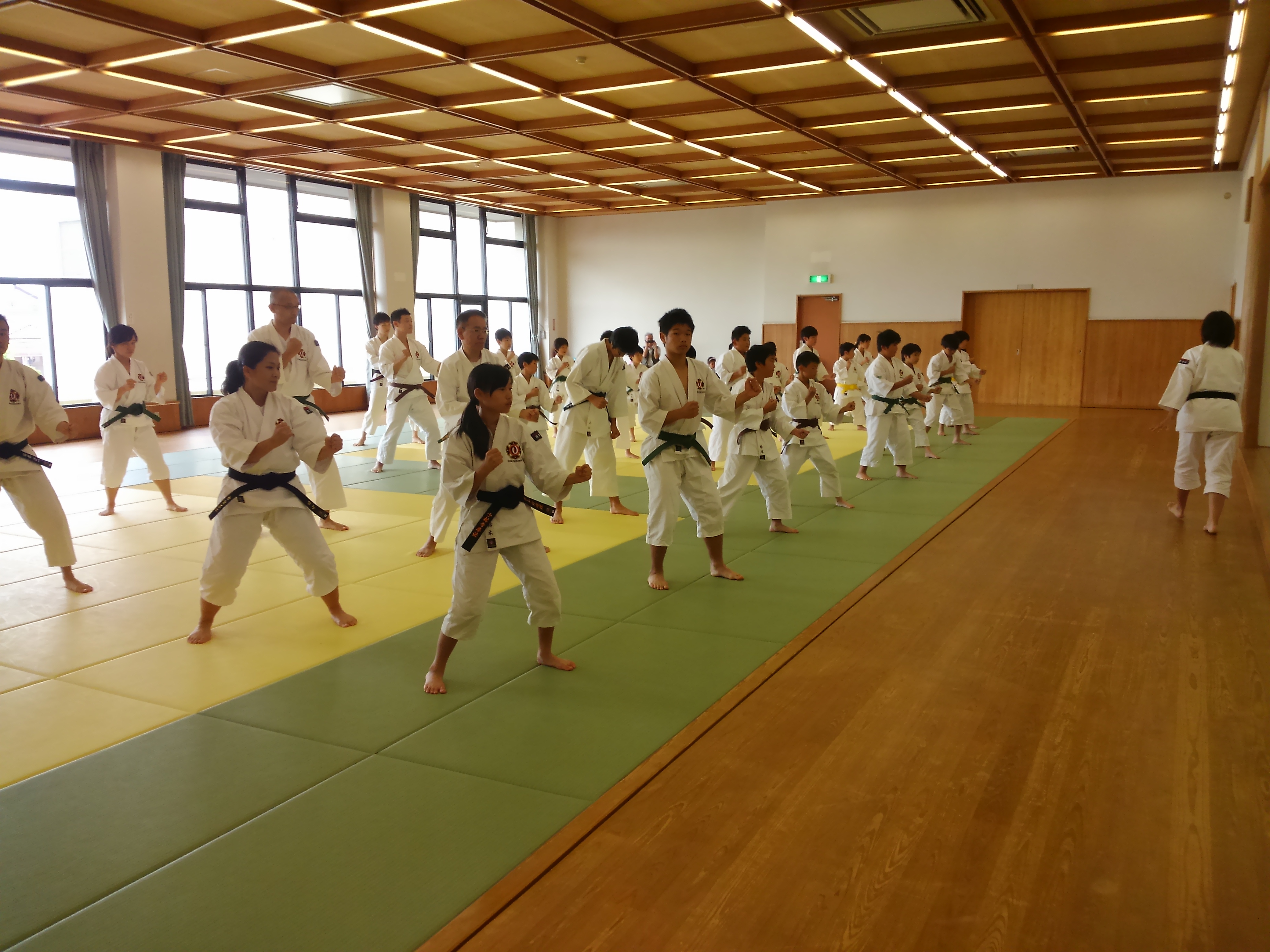 KIMG0295